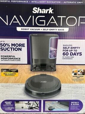 Shark Navigator Robot Vacuum with Self-Empty Base - Gray
